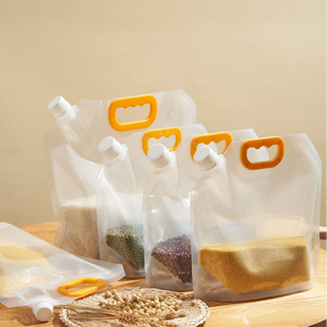 Spouted Plastic Bag with A Handle